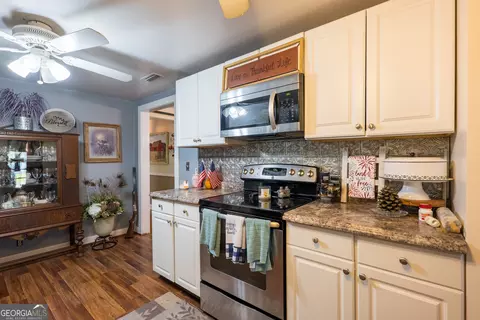 Kitchen - 32 Third Ave, Morven, GA 31638 photo 6 of 6