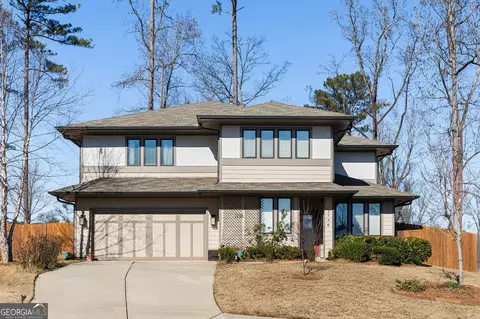 1736 Red Maple Rdg, Atlanta, GA 30316