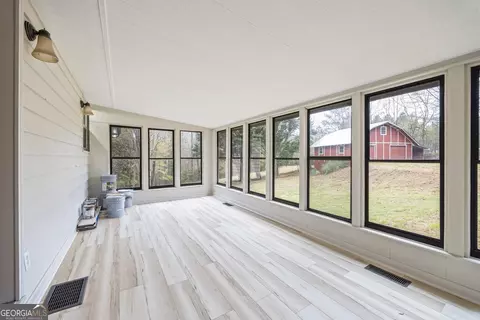 Exterior - 405 Golf Course Rd, Demorest, GA 30535 photo 9 of 10