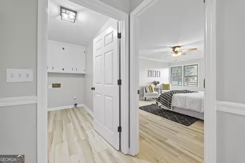 Entry Way - 405 Golf Course Rd, Demorest, GA 30535 photo 6 of 11