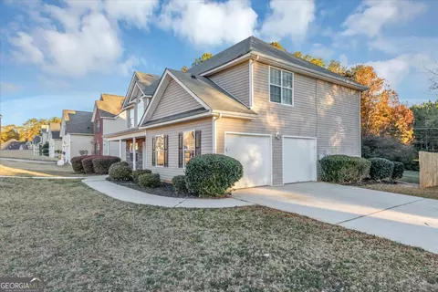 202 Millstone Dr, Hampton, GA 30228 photo 3