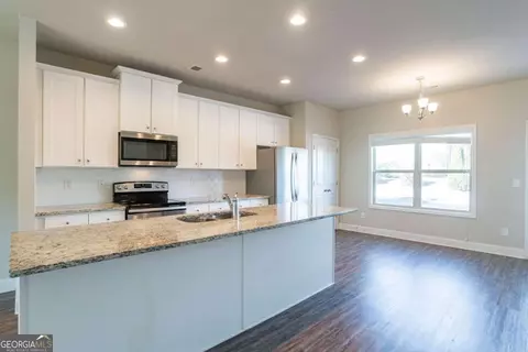 185 Orchard Dr, Covington, GA 30014 photo 2