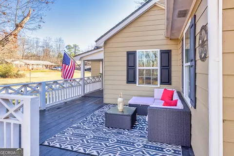 405 Tanner Rd, Dacula, GA 30019 photo 8