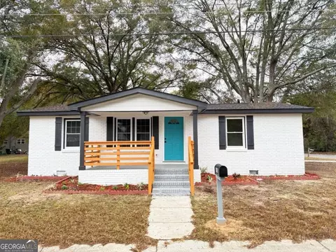 925 Jeanne St, Perry, GA 31069