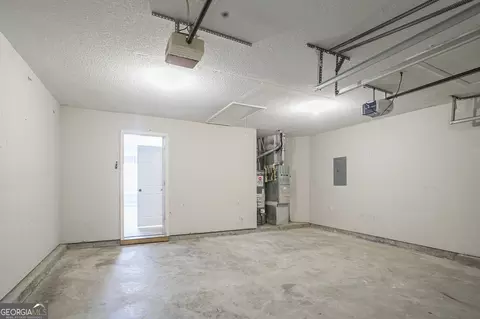 6959 Biscayne Blvd, Rex, GA 30273 photo 18