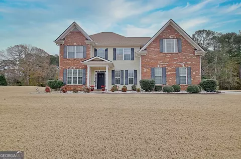 450 Meadow Sage Ln, Fayetteville, GA 30214