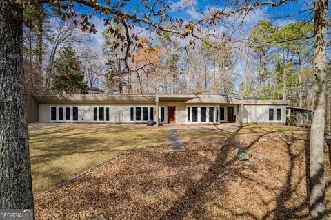 2643 Mt Carmel Rd, Newnan, GA 30263