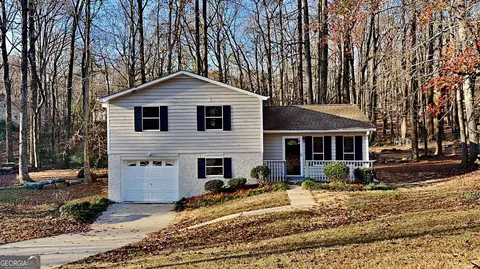 3734 Junior Ln, Douglasville, GA 30135