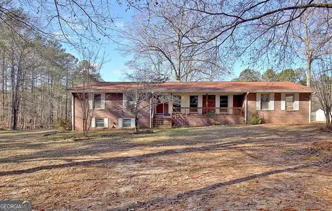 171 Crabtree Rd, Griffin, GA 30223