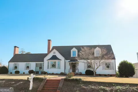 36 Nimmons St, Newnan, GA 30263