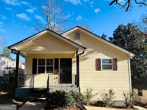 926 High St SE, Gainesville, GA 30501