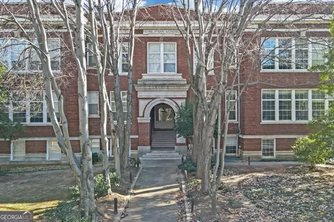 1031 State St NW #103, Atlanta, GA 30318