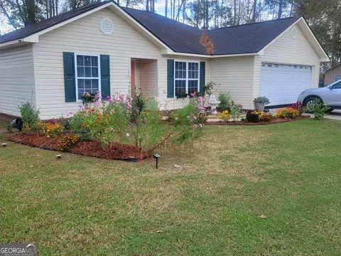 182 Mccall Ave, Reidsville, GA 30453