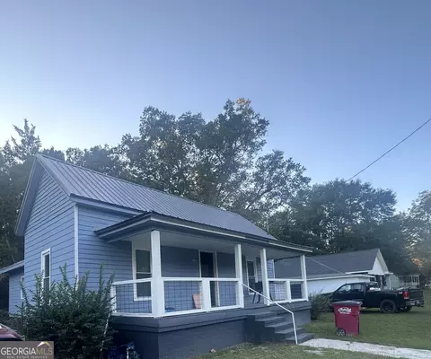 176 Main St, Toomsboro, GA 31090
