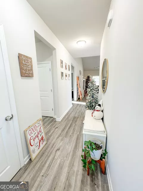 135 Loudoun Dr, Covington, GA 30014 photo 6