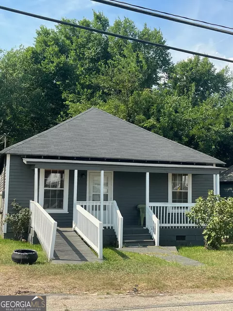 821 E Broadway St, Griffin, GA 30223