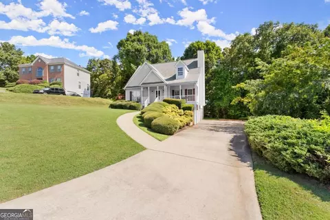1022 Fieldstone Dr, Canton, GA 30114