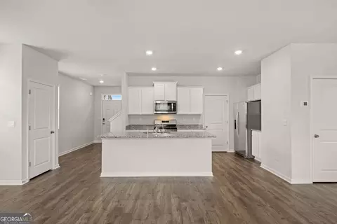 Kitchen - 11996 Conrad Cir #128, Hampton, GA 30228 photo 1 of 2