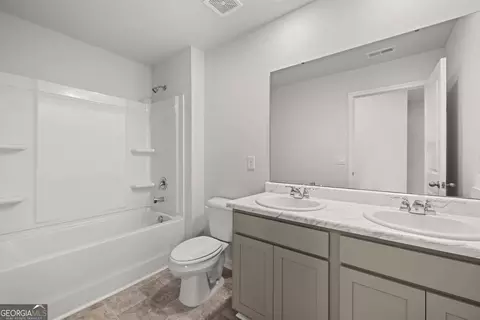 Entry Way - 11996 Conrad Cir #128, Hampton, GA 30228 photo 9 of 11