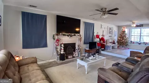 107 Pine Bluff Dr, Warner Robins, GA 31088 photo 6