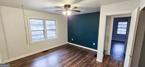 Bedroom - 308 Clearview Dr, Toccoa, GA 30577 photo 2 of 5