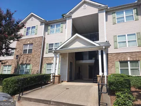3302 Fairington Ridge Cir, Lithonia, GA 30038