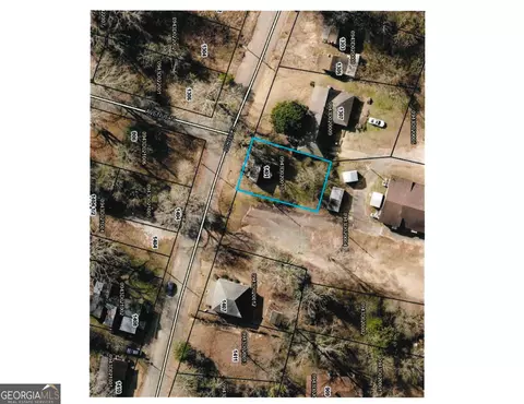 1401 E 9th St, West Point, GA 31833