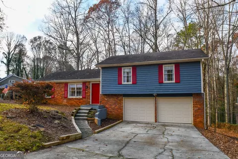 4779 Tarleton Dr SW, Lilburn, GA 30047