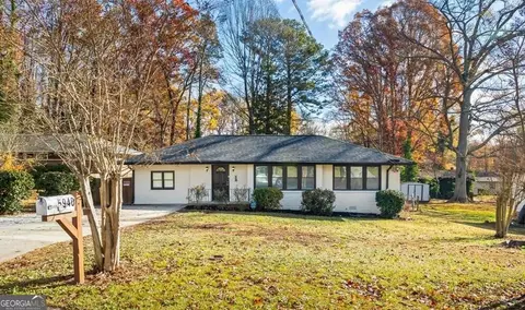 5940 Moss Dr, Forest Park, GA 30297