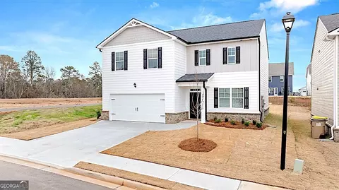 229 Great Salt Ln, Hoschton, GA 30548
