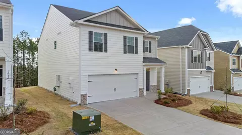 12046 Conrad Cir #100, Hampton, GA 30228 photo 2