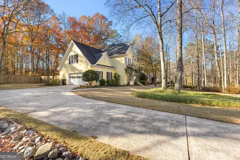 Exterior - 270 Pendleton Trl, Tyrone, GA 30290 photo 16 of 16