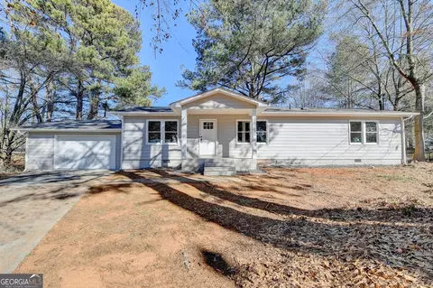 914 Oregano Ct SE, Conyers, GA 30094