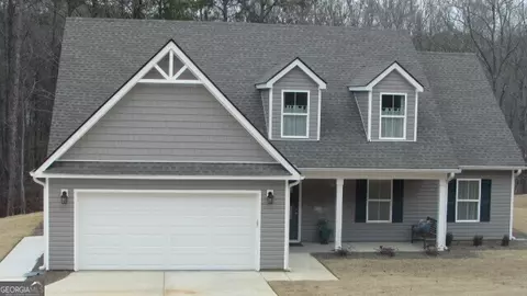 116 Highland Pointe Dr, Lagrange, GA 30240