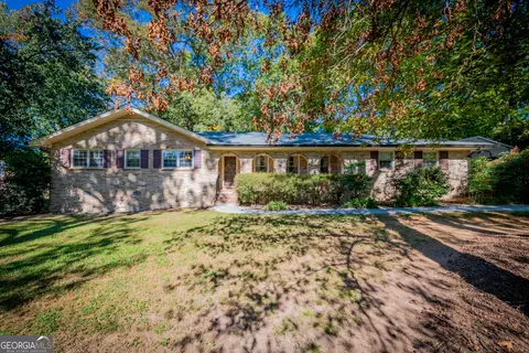 2275 Springdale Dr, Snellville, GA 30078