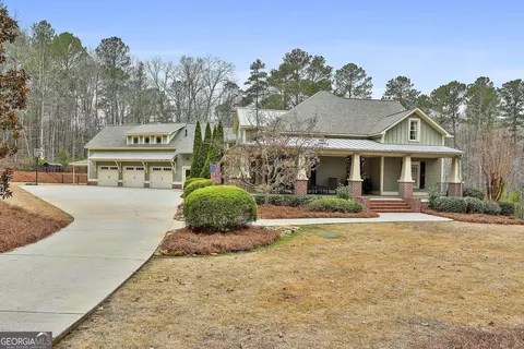 200 Marthas Cv, Fayetteville, GA 30215