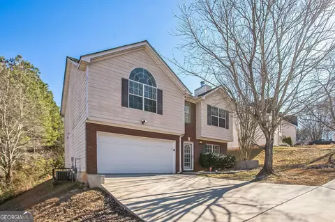 Exterior - 4626 Derby Loop, Fairburn, GA 30213 photo 2 of 4