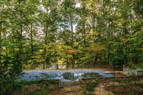 Exterior - 183 Madden Rd, Bowdon, GA 30108 photo 7 of 9