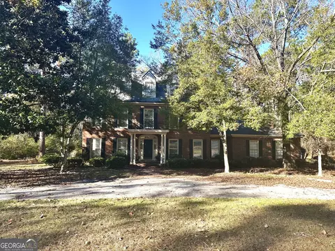 4979 Country Club Rd, Statesboro, GA 30458