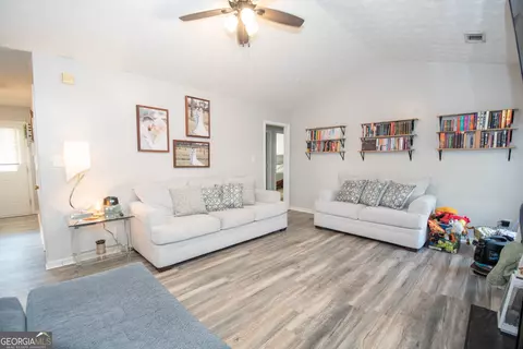 16 Savannah Place Dr, Lagrange, GA 30240 photo 5