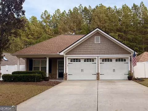 163 Cottage Club Dr, Locust Grove, GA 30248