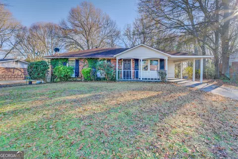 707 Battlecreek Rd, Jonesboro, GA 30236