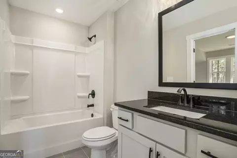 Bath - 228 Murphey Ave, Barnesville, GA 30204 photo 5 of 5