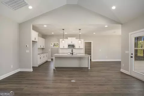 Other - 228 Murphey Ave, Barnesville, GA 30204 photo 1 of 9