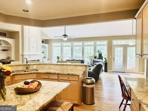 651 Hexham Ct, Suwanee, GA 30024 photo 5