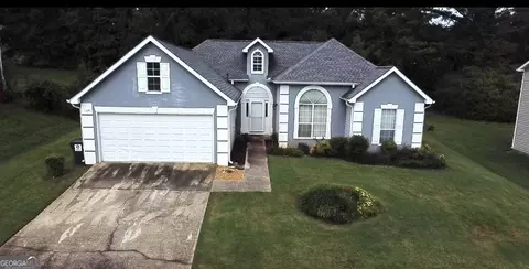 8132 Clearview Cir, Riverdale, GA 30296
