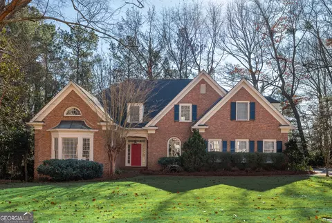 7905 Fawndale Way, Sandy Springs, GA 30350