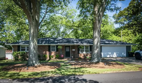 244 White St, Tallapoosa, GA 30176