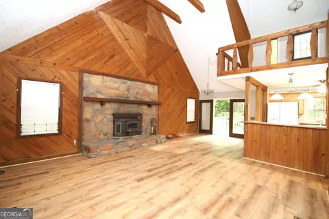 Living - 511 Williams Rd, Lagrange, GA 30240 photo 1 of 2