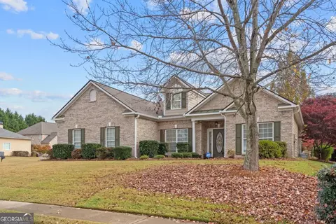 3210 Sand Hill Ct, Cumming, GA 30041